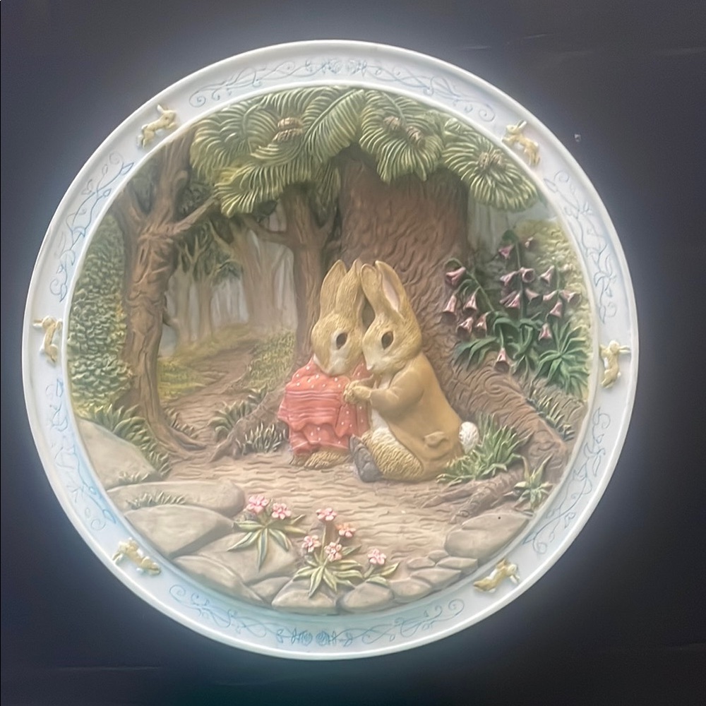 Beatrix Potter- Bedside Cousin
Musical plate